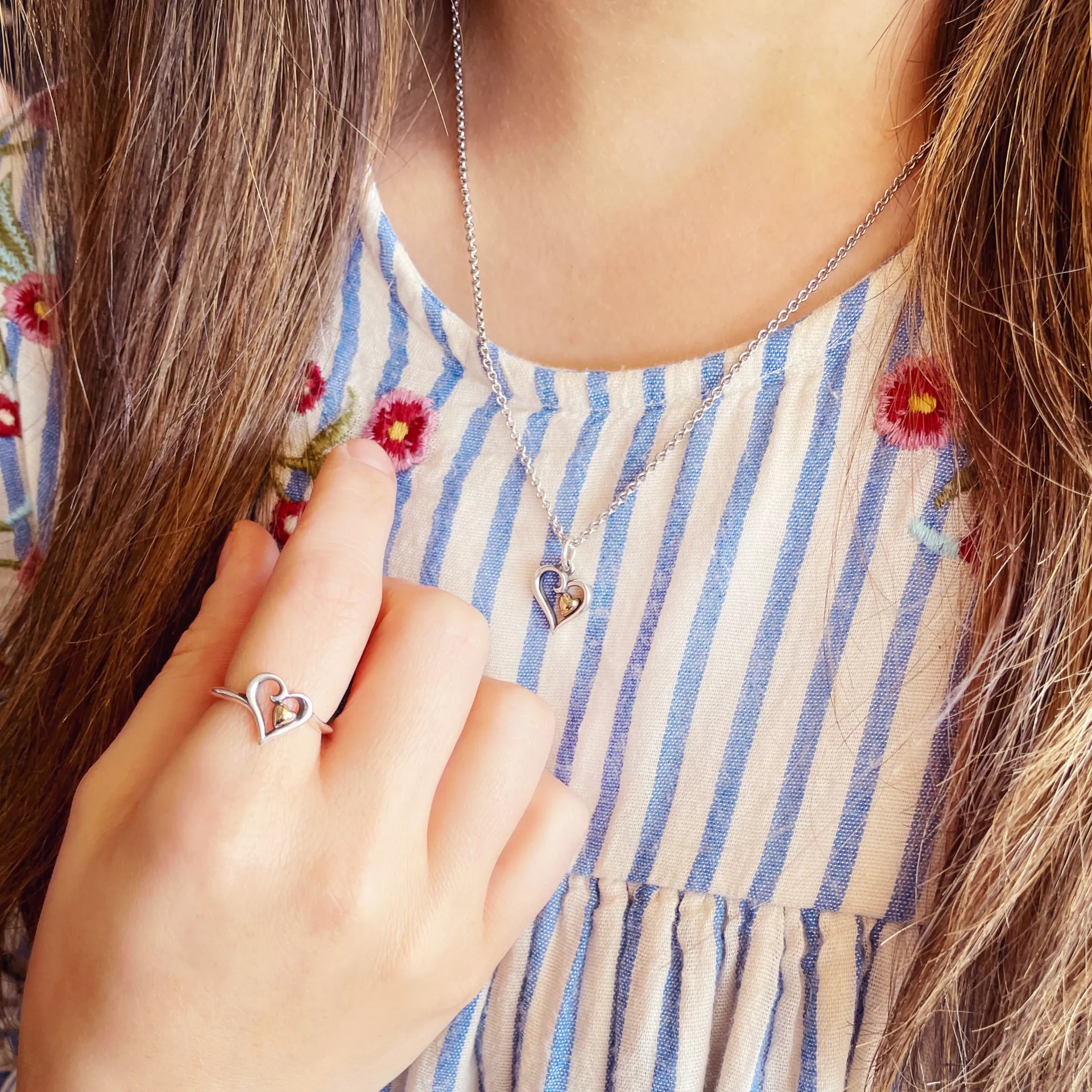 Delicate Joy of My Heart Ring - Image 4